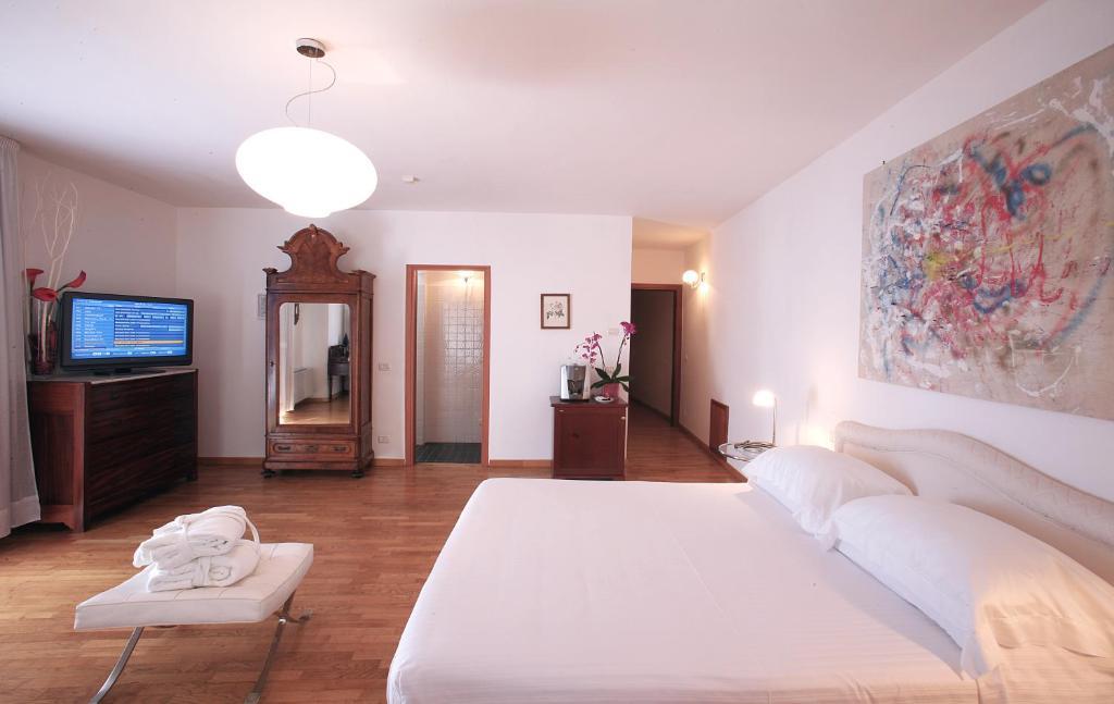 Claudio 3* Bergeggi
